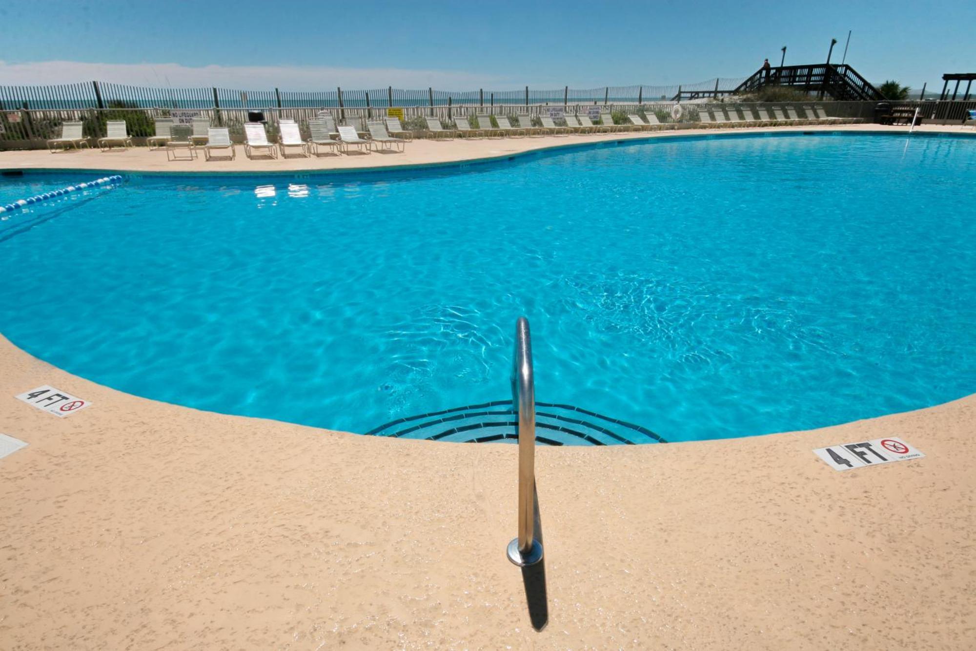 On The Beach 2 Bed 2 Bath 3Rd Floor Condo Миртъл Бийч Екстериор снимка